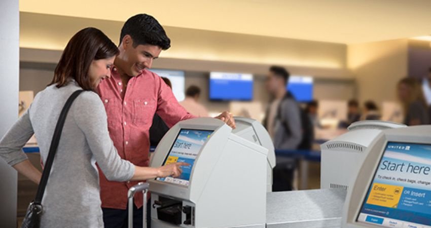 United Airlines Airport Kiosk Check in